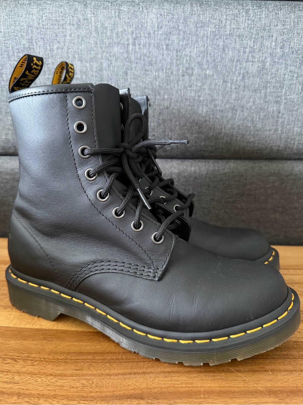 Dr. Martens 1460 Black Smooth Leather 8-Eye Lace-Up Boots Women’s US 8 EU 39